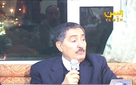 عبدالعزيز عبد الغني في الأمسية الرمضانية أول أمس